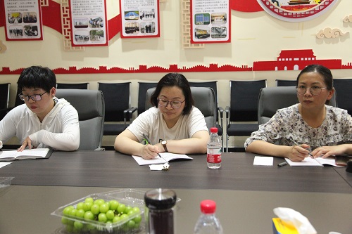 國家畜禽遺傳資源普查專家卜柱一行蒞臨天成鴿業調研
